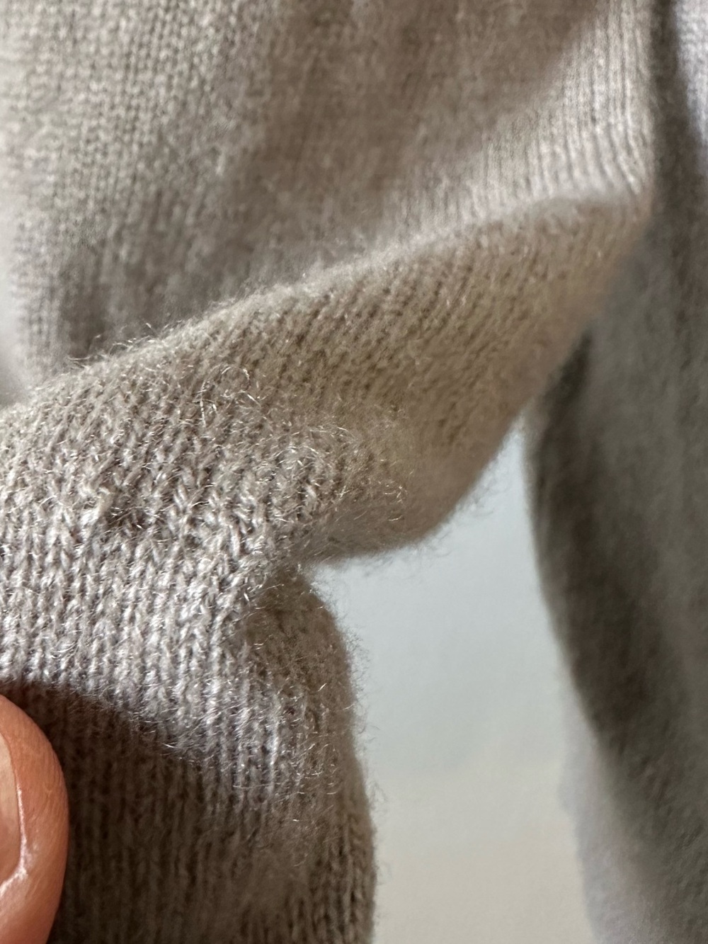 Quince Men’s Morel Gray 100% Mongolian Cashmere Turtleneck Sweater- Medium - Picture 12 of 12